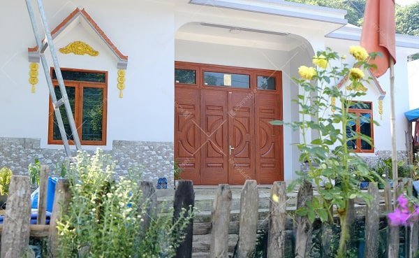 Cửa thép vân gỗ Koffmann KG-42.01.01-3TK 4 cánh - Bến Tre