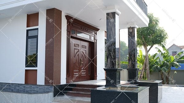 Cửa thép vân gỗ Luxury Koffmann KL-22.01-2TK - Maiwindows Bến Tre