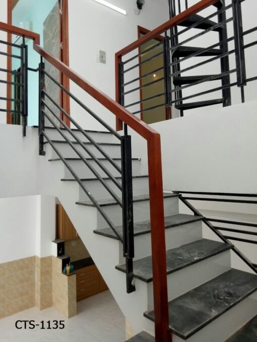 Cầu thang sắt mỹ thuật CTS-1135