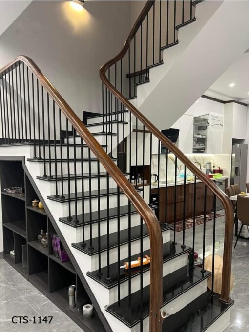 Cầu thang sắt mỹ thuật CTS-1147